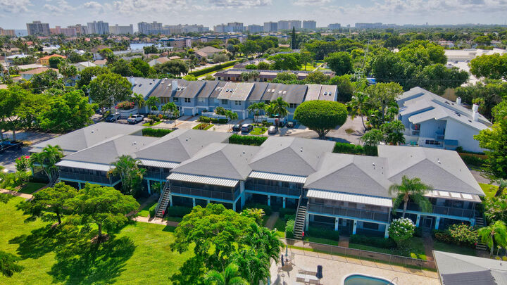 Property Photo:  2920 Florida Boulevard 216  FL 33483 