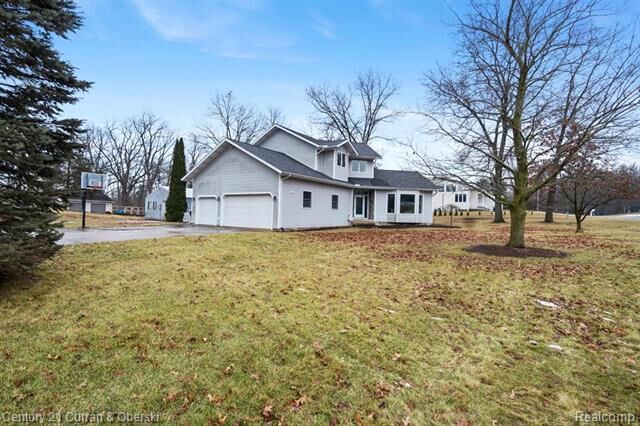 Property Photo:  7151 Bayview Road  MI 49201 