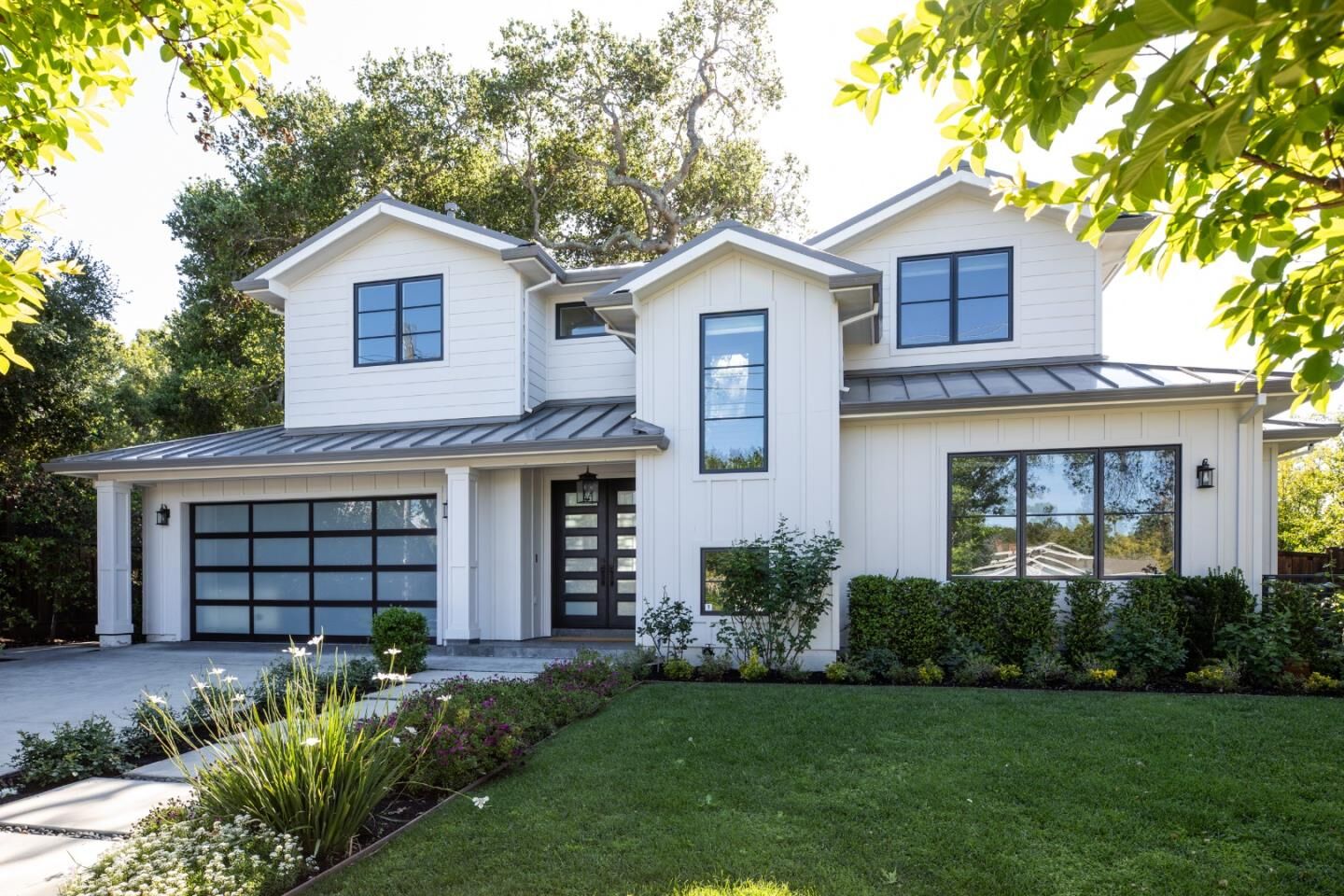 Property Photo: 680 University Avenue CA 94022