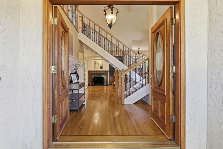 Property Photo:  6529 Plainview Court  CA 95120 