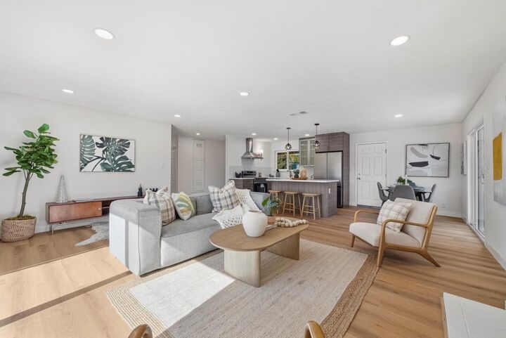 Property Photo:  1055 Buchanan Court  CA 95051 