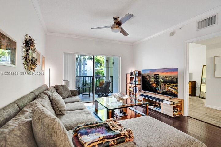 Property Photo:  2220 Tuscany Way 2220  FL 33435 