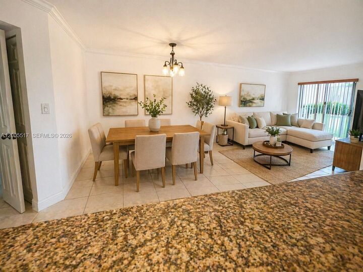 Property Photo:  1122 Coral Club Dr 1122  FL 33071 