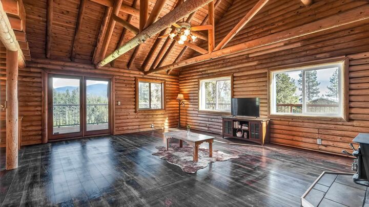 Property Photo:  10203 E Chinook Ln  WA 99003 