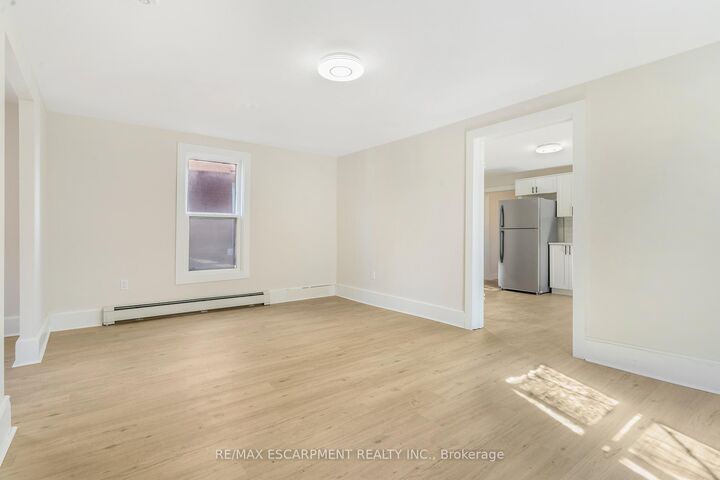 Property Photo: 16 Albert Street ON L3B 4L2