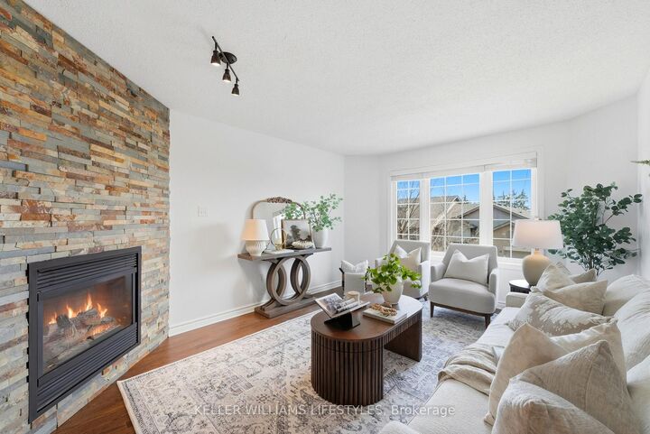 Property Photo: 270 North Centre Road 16 ON N6G 5E2