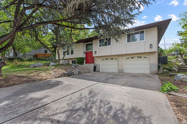 Property Photo:  187 W Bayview Dr N  UT 84025 