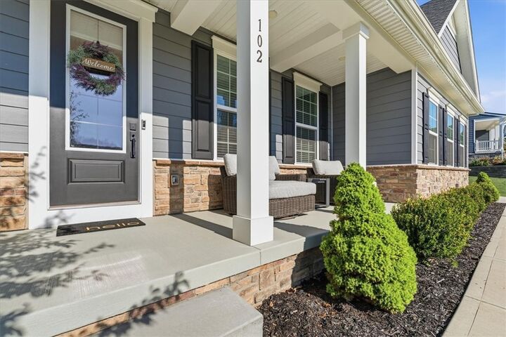 Property Photo:  102 Curtis Dr  PA 15090 