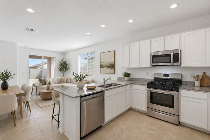 Property Photo: 2440 W Bowker Street AZ 85041