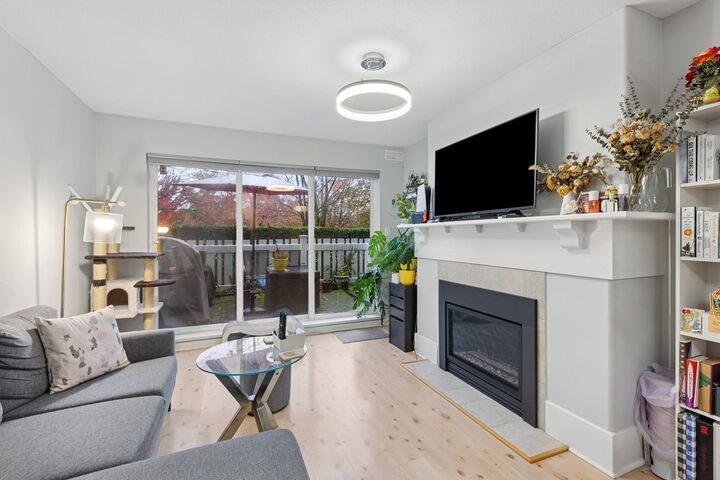 5900 Dover Crescent 110 — photo 1