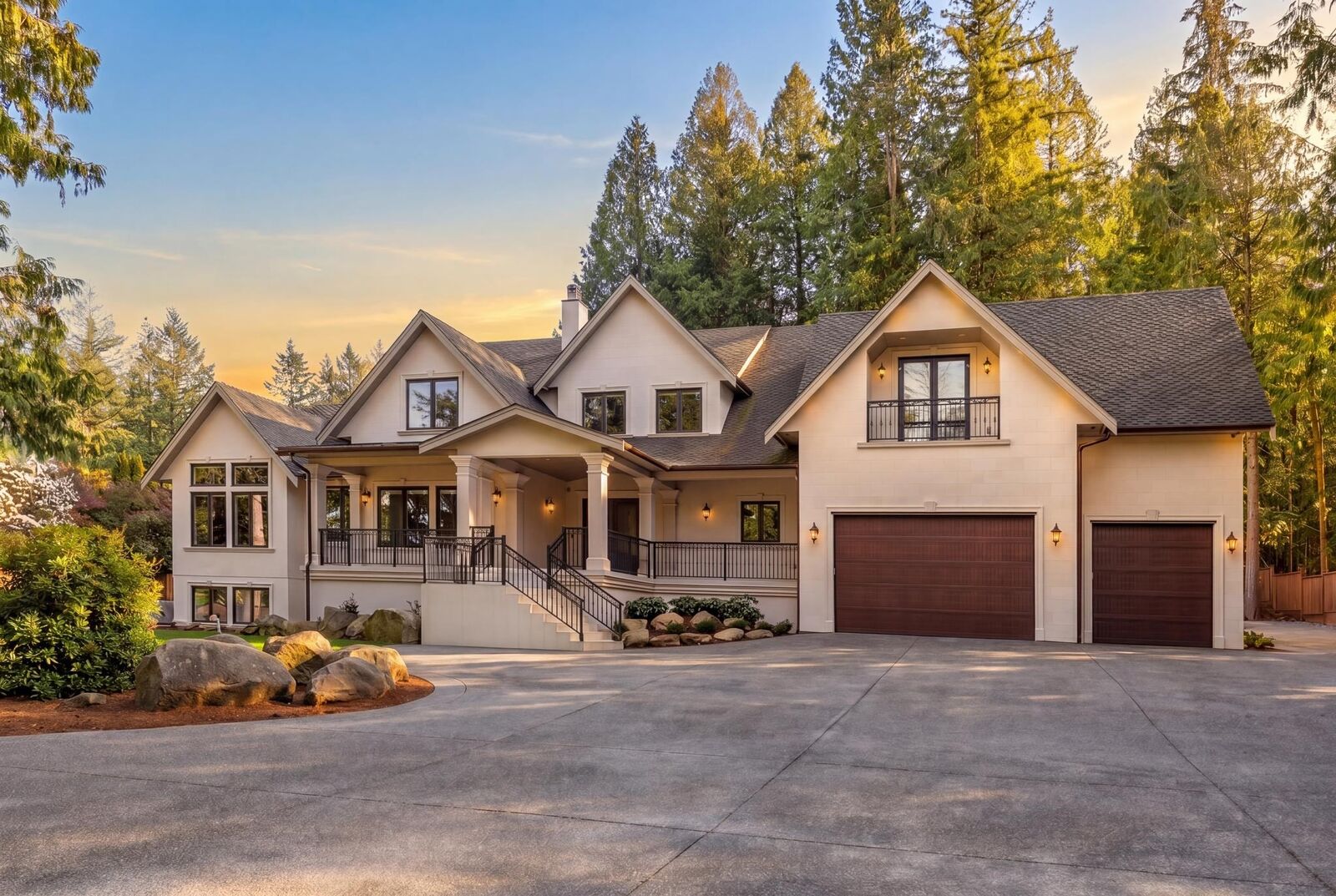Property Photo: 17438 28 Avenue BC V3Z 0E7