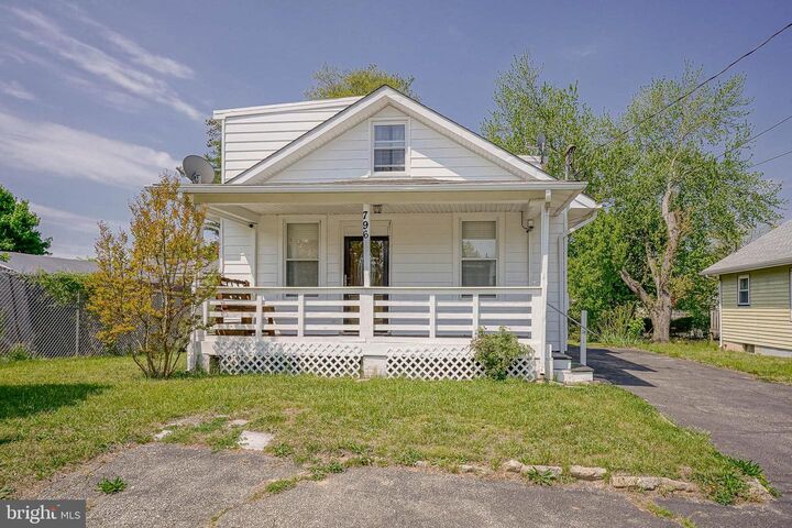 Property Photo:  796 S 8th Street  NJ 08360 