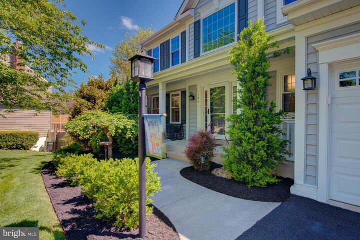 Property Photo:  106 Bethal Court SW  VA 20175 