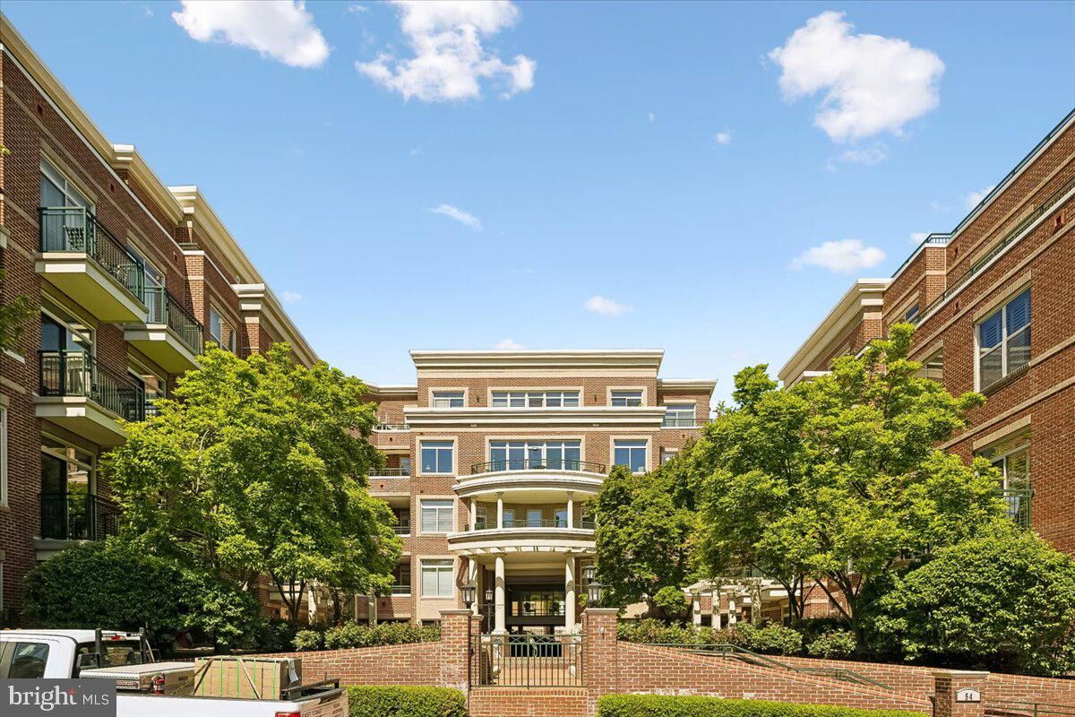 Property Photo:  66 Franklin Street 403  MD 21401 