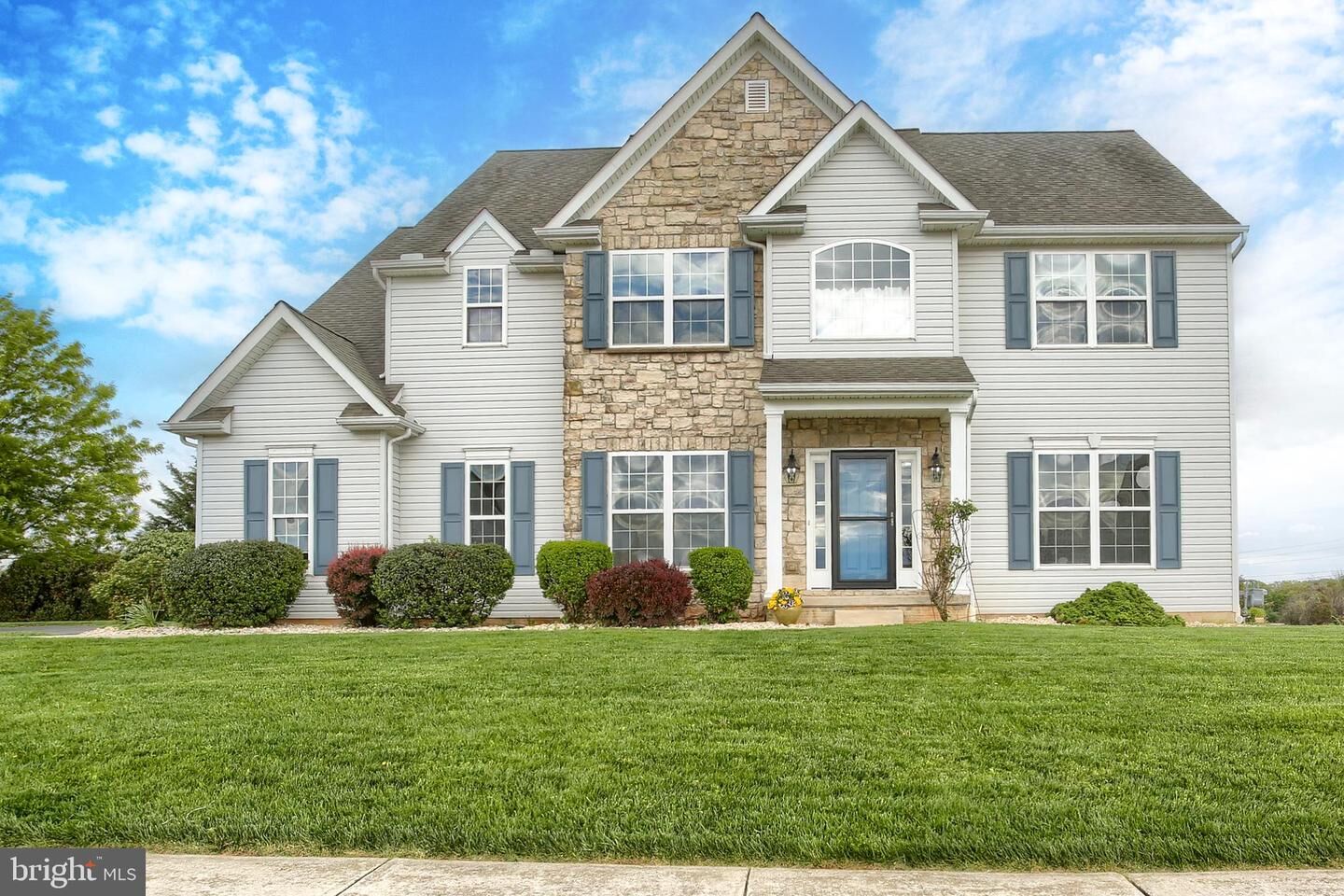 Property Photo:  552 Soapstone Lane  PA 17404 