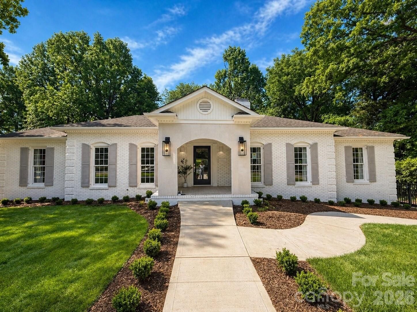 Property Photo:  2823 Wickersham Road  NC 28211 