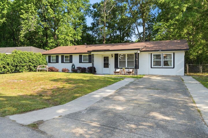 Property Photo:  118 Froman Drive  SC 29483 