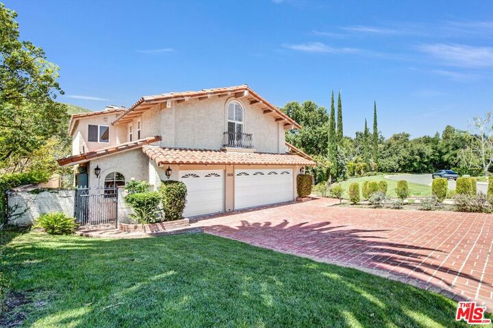 Property Photo:  1515 Outlook Cir  CA 91362 