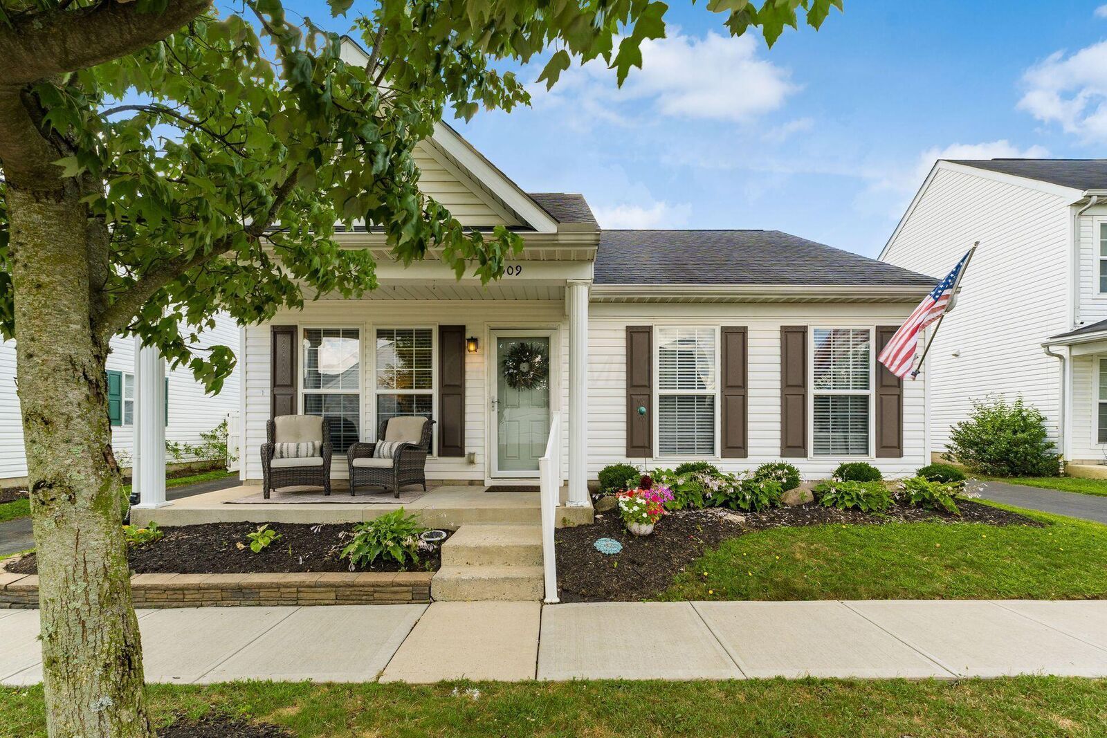 Property Photo:  4509 Stranton Park Drive  OH 43123 