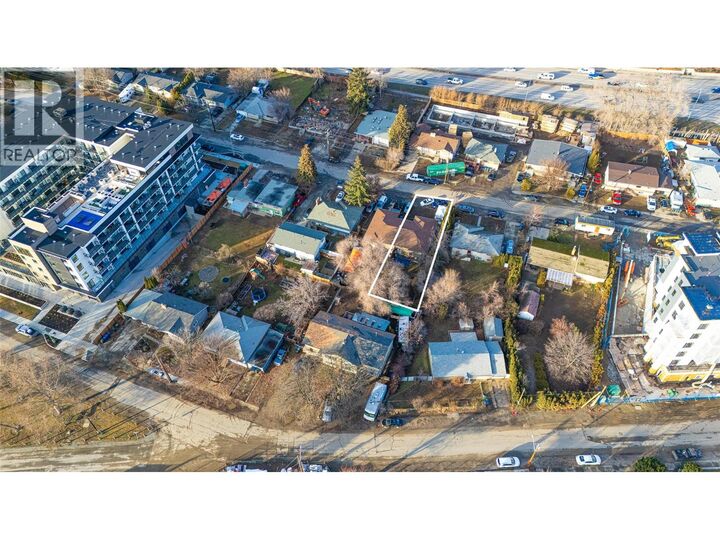 Property Photo: 1333 Belaire Avenue BC V1Y 6B8