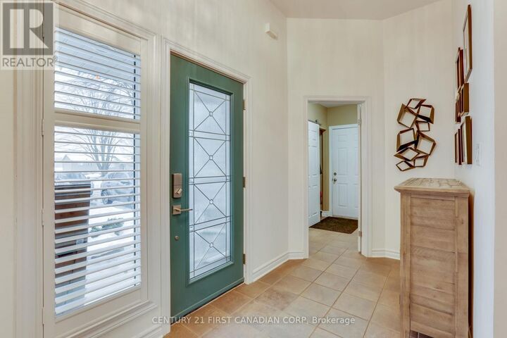 Property Photo: 16916 Evelyn Drive ON N0M 2P0