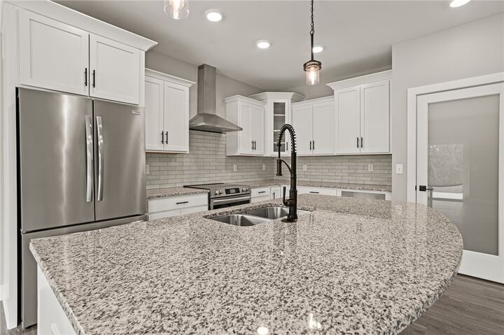 Property Photo: 2183 Emerson Way OH 45373