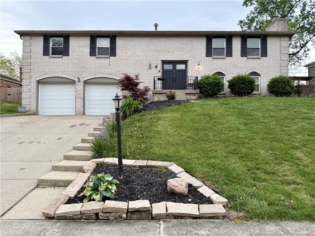 Property Photo:  266 Crest Hill Avenue  OH 45377 
