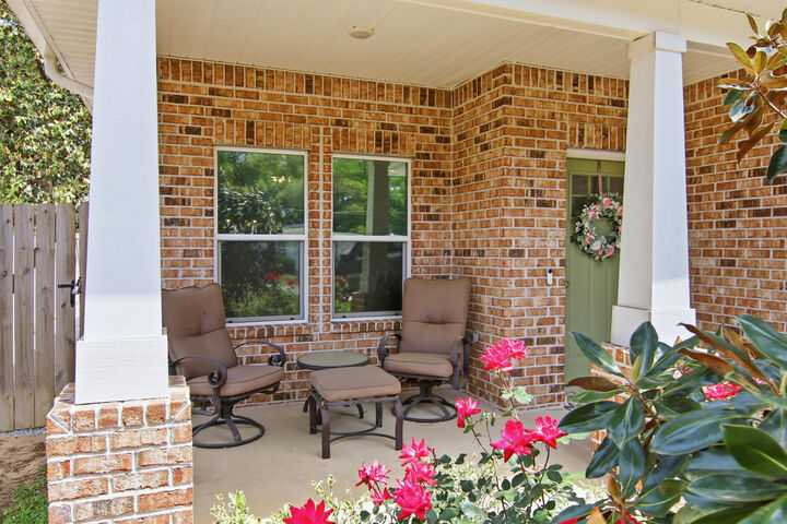 Property Photo: 1571 Cedar Street FL 32578