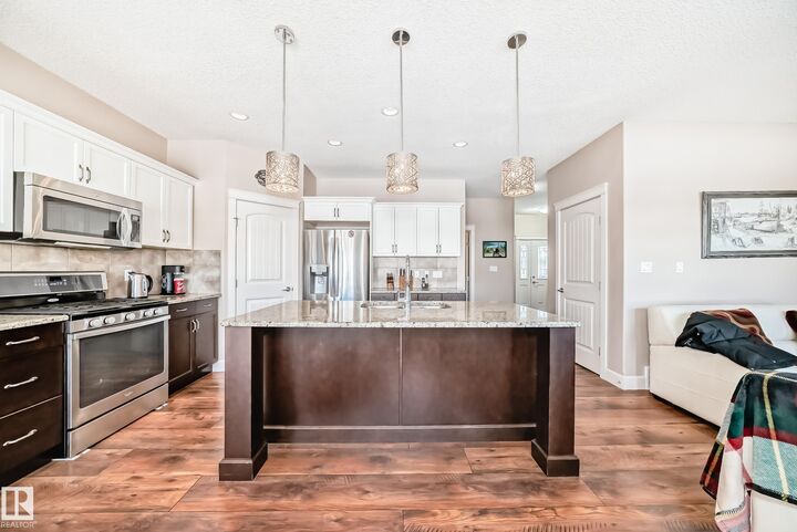 Property Photo:  16520 136 Street NW  AB T6V 0G8 