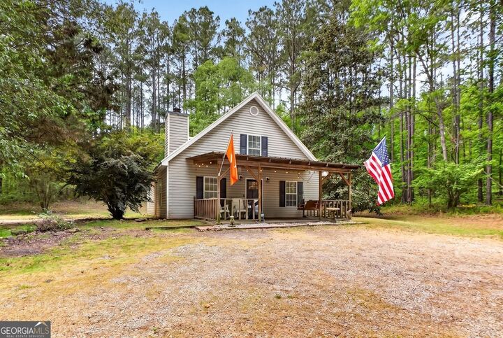 Property Photo: 1825 Harden Road GA 30295