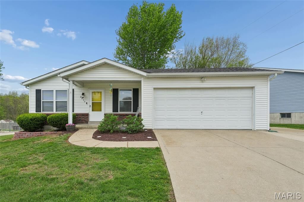 Property Photo:  2530 Trojan Circle  MO 63379 
