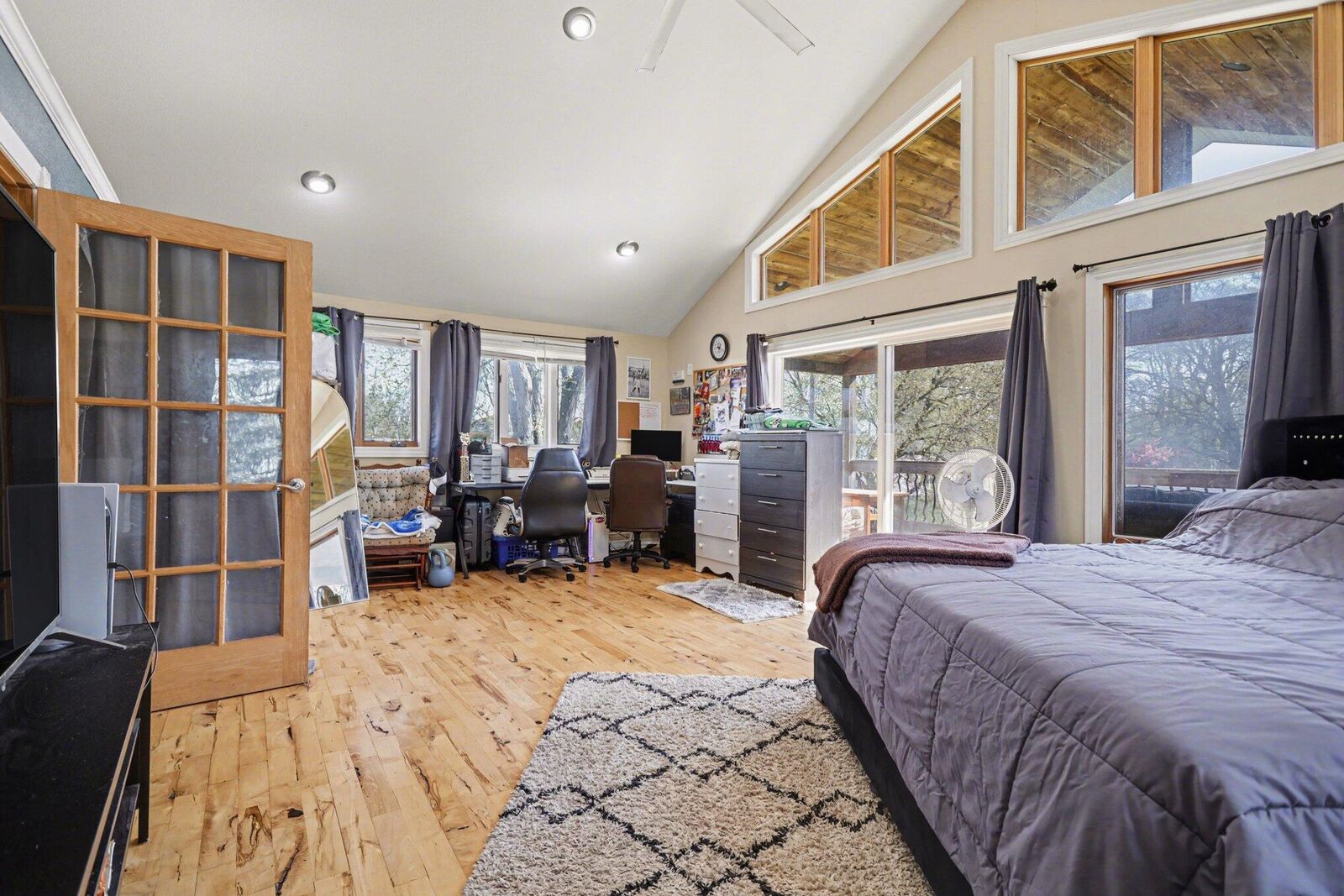 Property Photo:  404 S Williams  MI 49021 