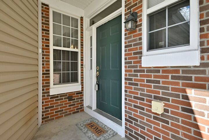 Property Photo:  920 Highgate Lane  IL 60030 