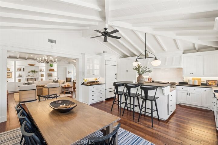 Property Photo:  2035 Miramar Drive  CA 92661 