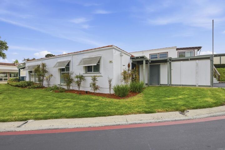 Property Photo:  3621 Vista Campana S 84  CA 92057 