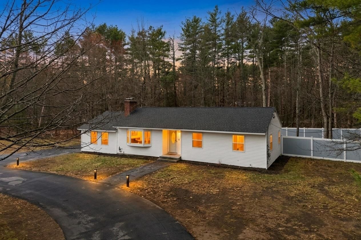 Property Photo: 33 State Route 101A NH 03031