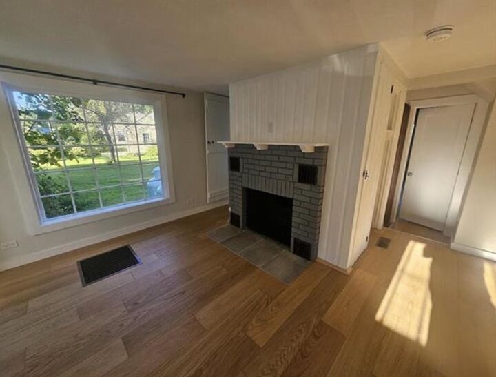 Property Photo:  489 Elm Street  NH 03431 