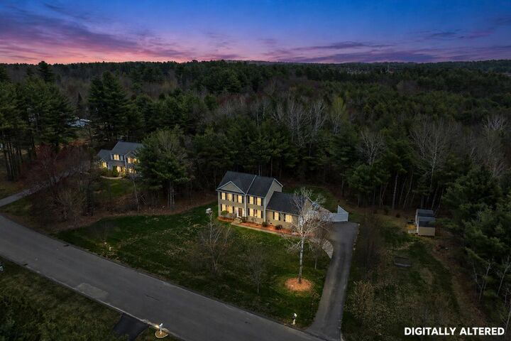 Property Photo:  5 Berlang Road  NH 03053 