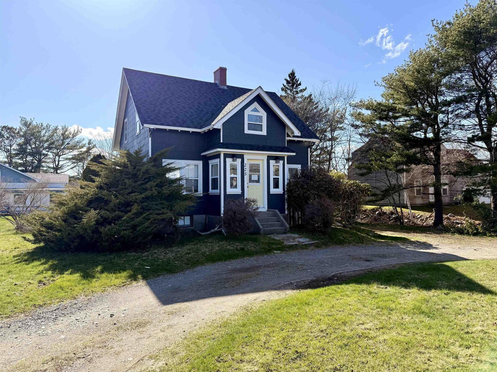 Property Photo: 225 Water Street NS B0T 1W0