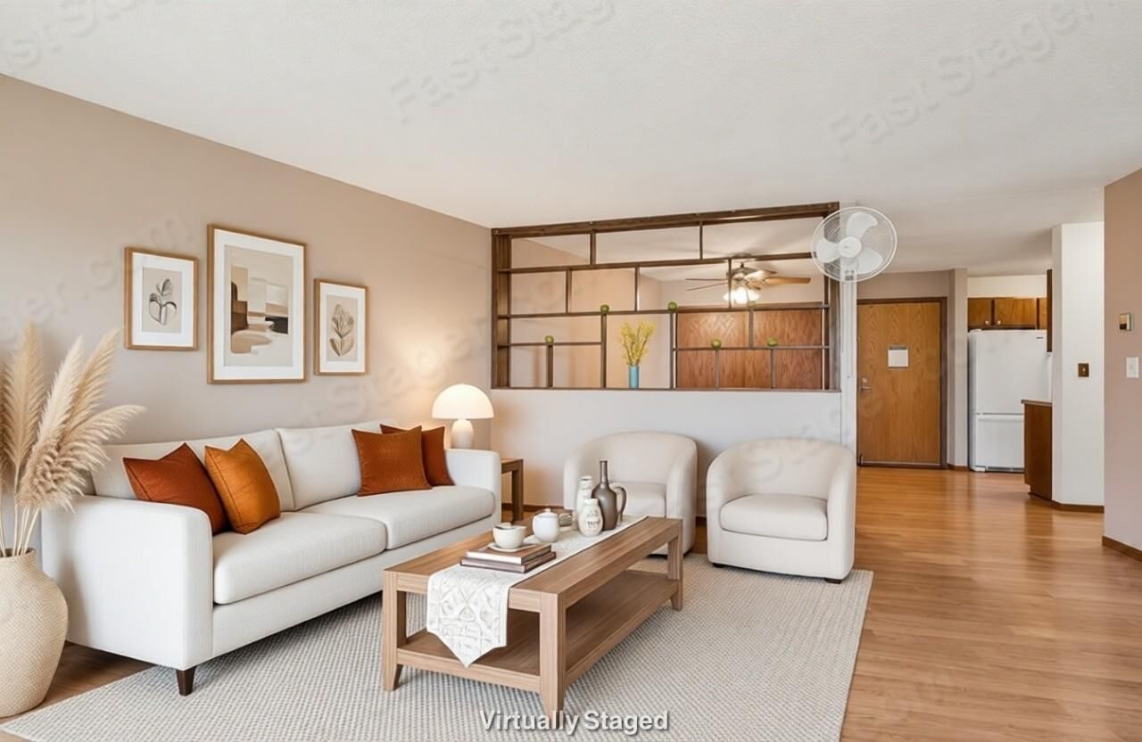 Property Photo: 1 W Lake Street 420 MN 55408