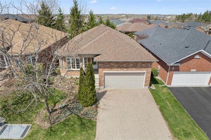 Property Photo: 149 Devonshire Drive ON N3A 4L7
