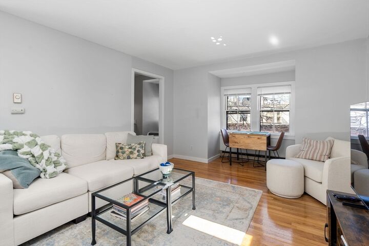 Property Photo:  48 Dwight St 5  MA 02118 