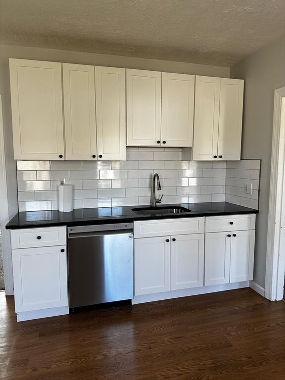 Property Photo:  32 Corthell Ave 3  MA 02382 