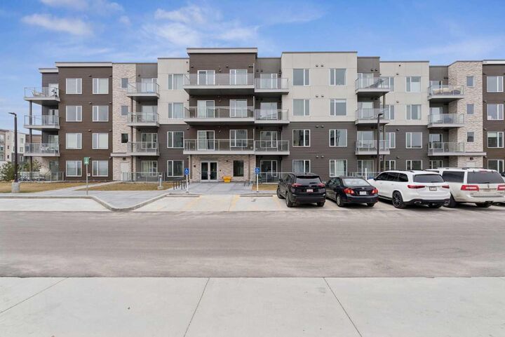Property Photo: 655 Shawnee Square SW 103 AB T2Y 1E3