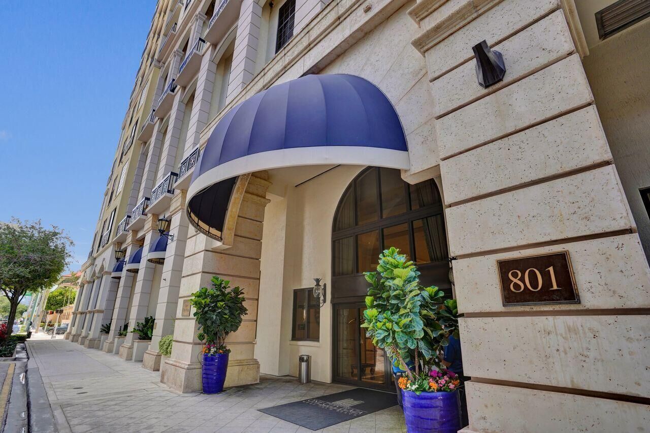 Property Photo:  801 S Olive Avenue 225  FL 33401 