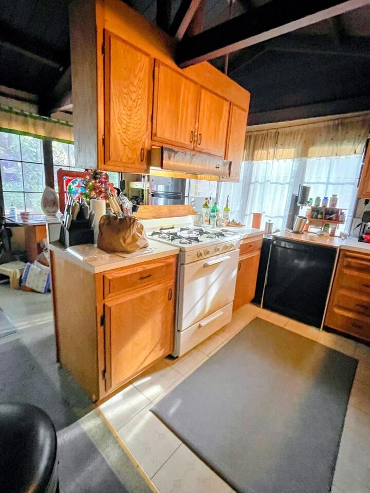 Property Photo:  488 Knight Templar  CA 95060 