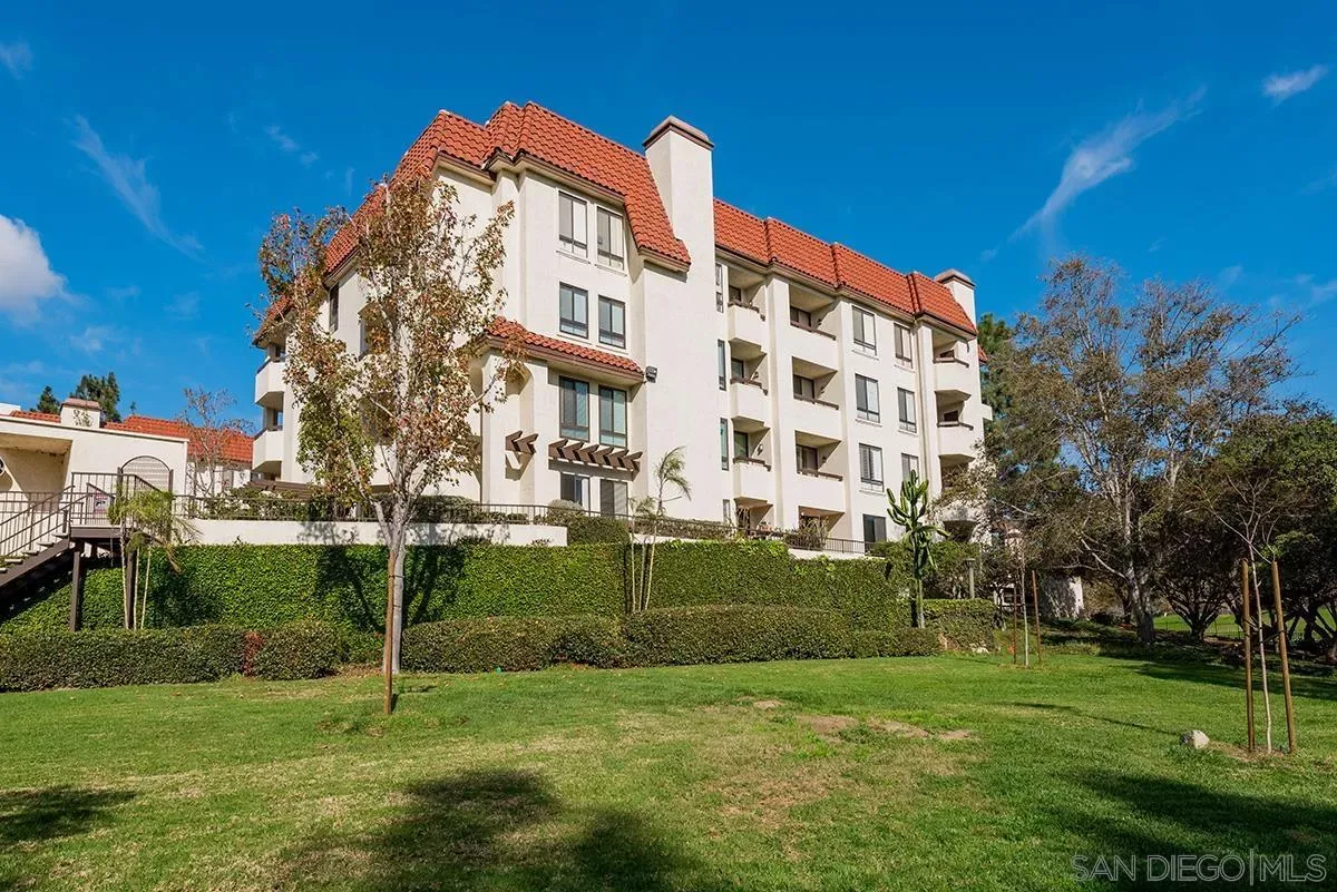Property Photo:  5895 Friars Rd 5302  CA 92110 