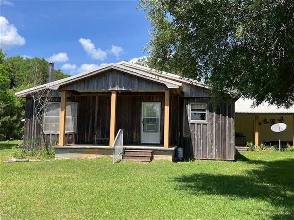 Property Photo:  1189 Parish Line Road  LA 70634 