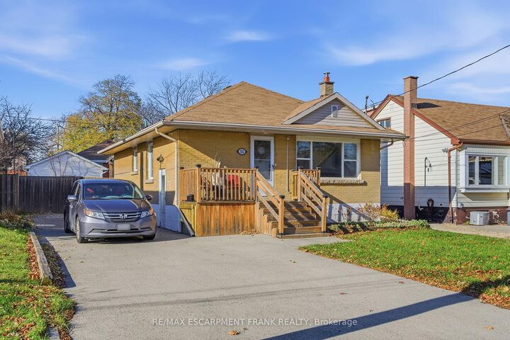 352 East 28th Street — photo 1
