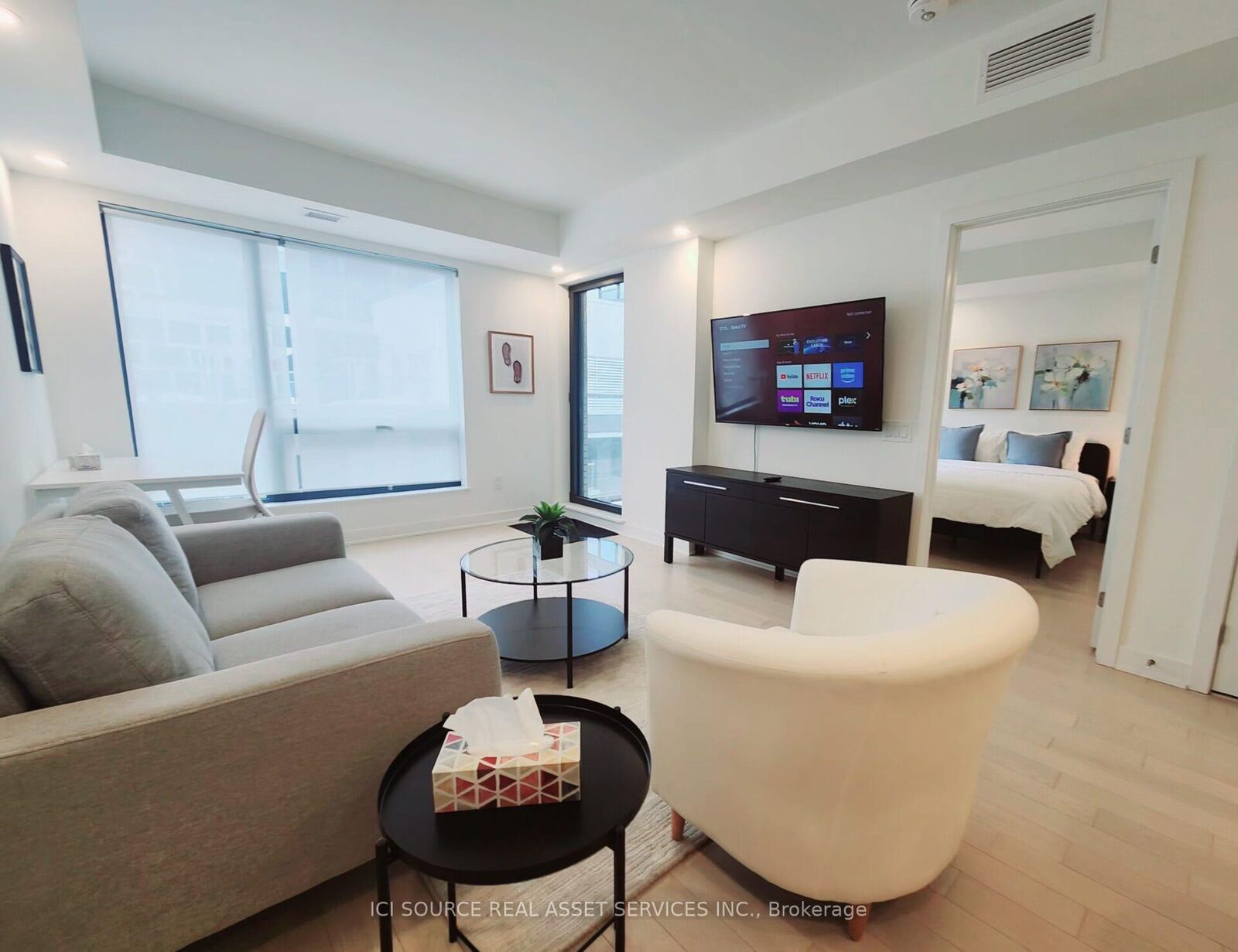 Property Photo: 340 Queen Street 1009 ON K1R 0G1